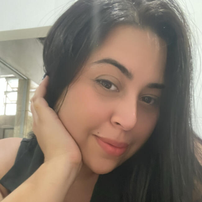 Babysitter in Cariacica: Thays