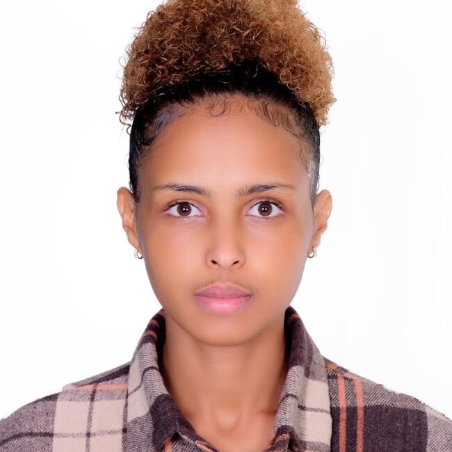 Babysitter in Cairo: Gifty