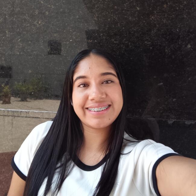 Babysitter in Guayaquil: Jennifer