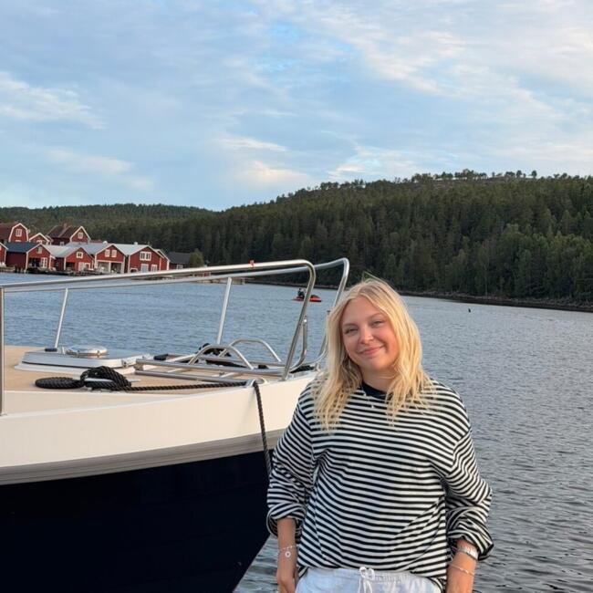 Babysitter in Bygdeå: Moa