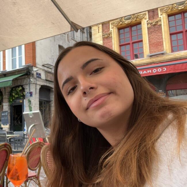 Babysitter in Courcouronnes: Orlane