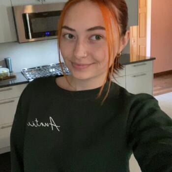 Babysitter in Windsor: Joelle