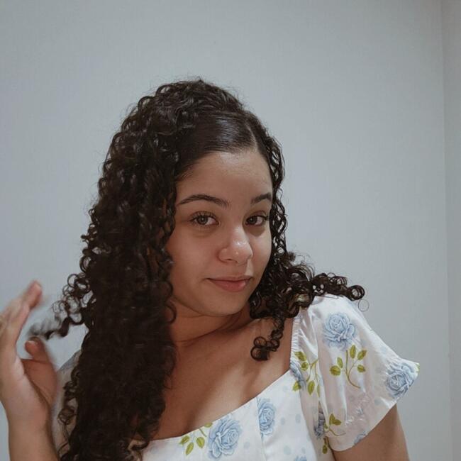 Babysitter in Guanambi: Brenda