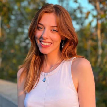 Babysitter in Rome: Erica