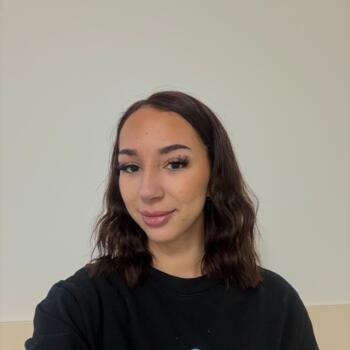 Babysitter in Marly (Grand Est): Amina