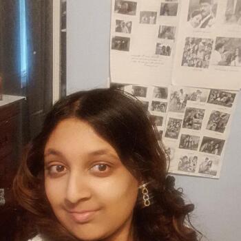 Babysitter Scarborough Junction: Athini