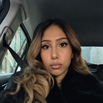 Nanny Melbourne: Maya