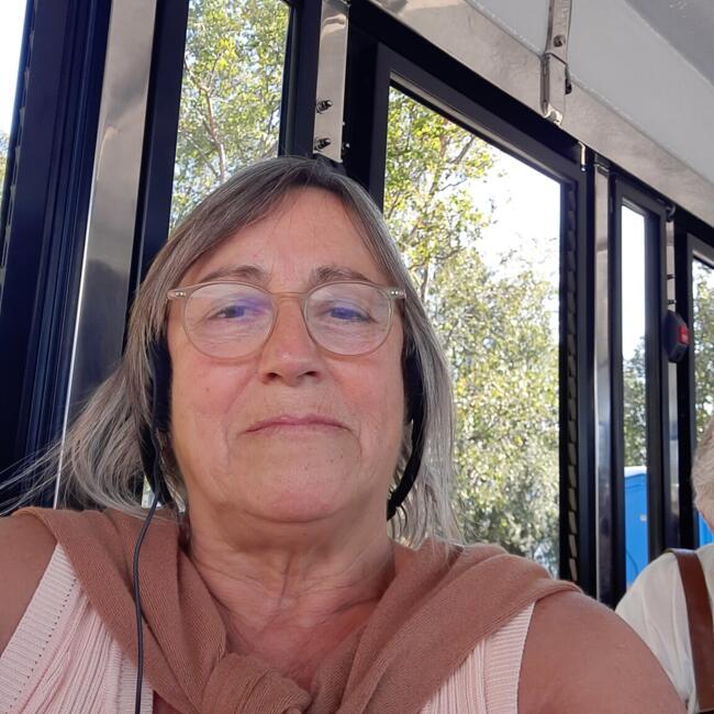 Babysitter in Kortrijk: Karin