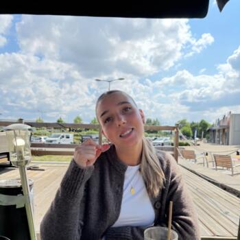 Babysitter in Chambretaud: Maÿlis