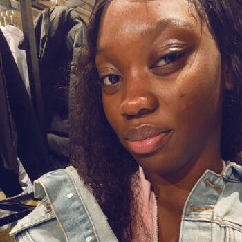 Babysitter in Reims: Mimi