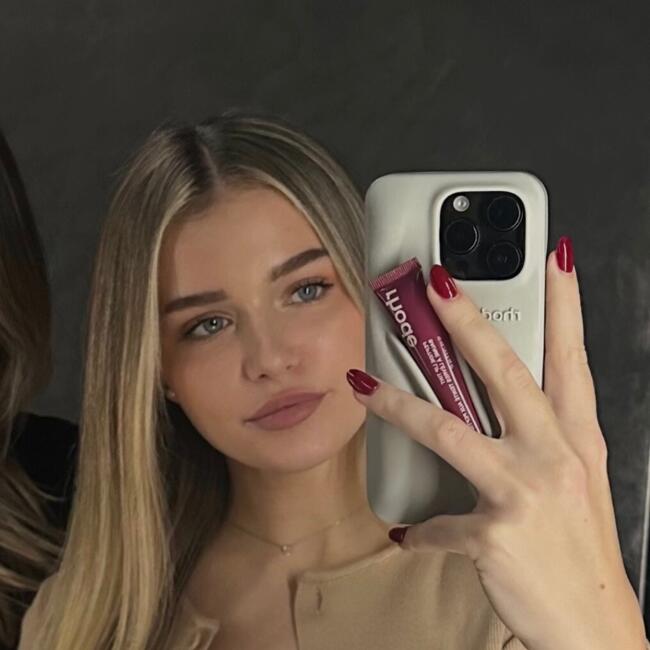 Babysitter in Prague: Johana