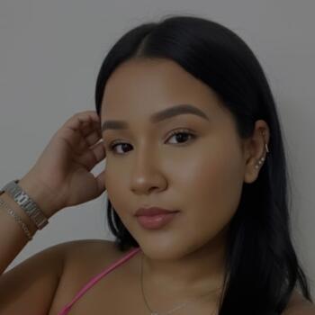 Babysitter in Maceió: Roberta