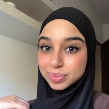 Babysitter in Kelsterbach: Amina