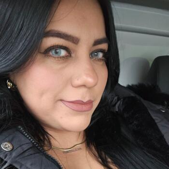 Nanny in Bayonne: Yorleny