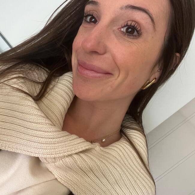 Babysitter in Madrid: Maria