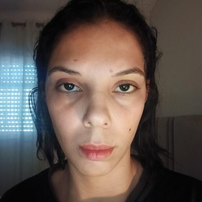 Trabalho de babysitting em Caldas da Rainha: Ester