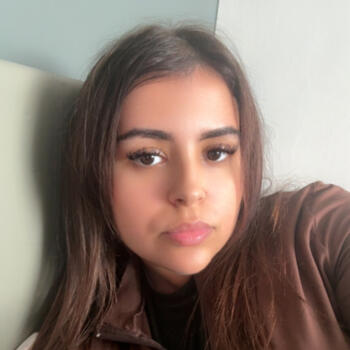 Babysitter in Manchester: Fatima