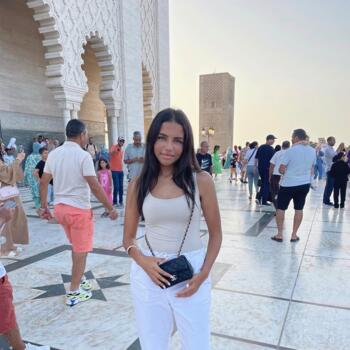 Babysitter Maassluis: Manar