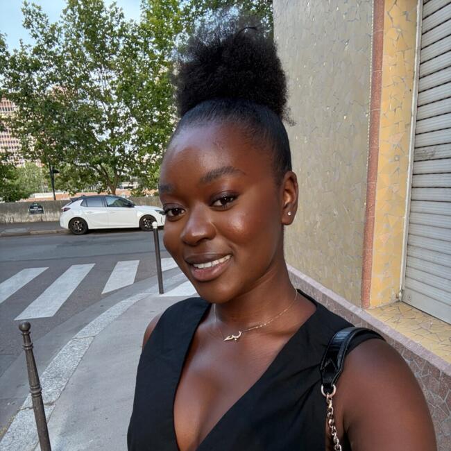 Babysitter in Ivry-sur-Seine: Mariam