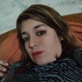 Babysitter in Bella Vista (Provincia de Buenos Aires): Gisele bárbara