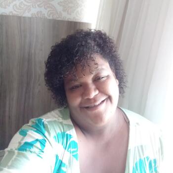 Babá em Recife: Domenica