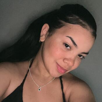 Babá em Brasília: Taynara Ribeiro