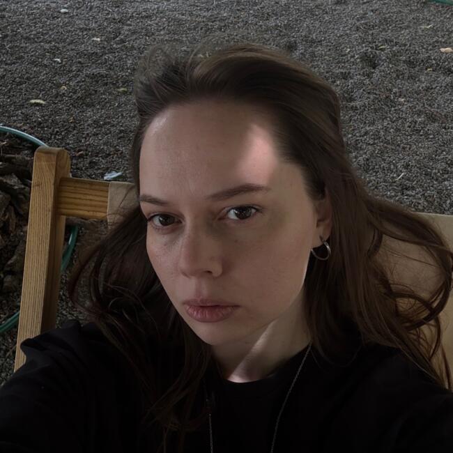 Babysitting job in Kriukivshchyna: Альона