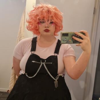 Pengasuh di Palmerston Utara: Isabella