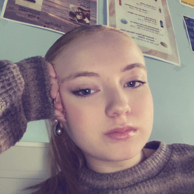 Babysitter in Ploumilliau: Melodie