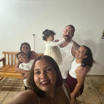 Babysitting job in Campos do Jordão: babysitting job Djamile