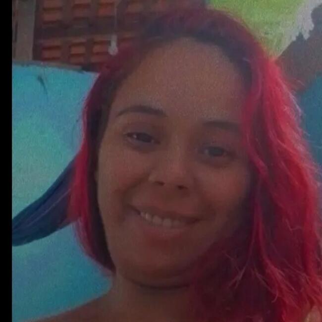 Babá em Marituba: Elem Josiane