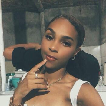 Babá em São Luís: Ta