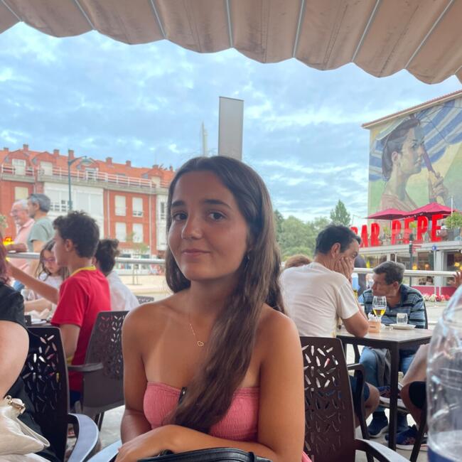 Niñera en Munguía: Irene