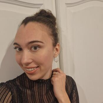 בייביסיטר ב- נאנסי: Alexandrine