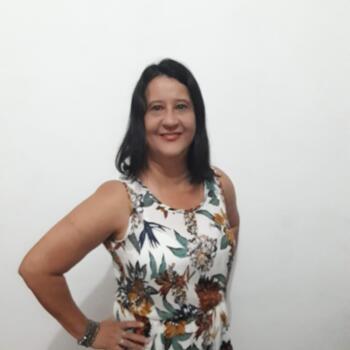 Babysitter in Governador Valadares: SUELY APARECIDA