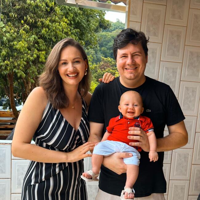 Emprego de babá em Curitiba: Camila