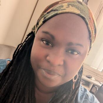 Babysitting job in Créteil: babysitting job Lydia