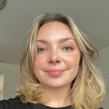 Babysitter in Kingston upon Thames: Alissa