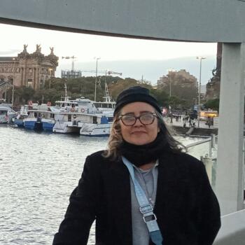 Canguro en Hospitalet de Llobregat: Claudia Mónica