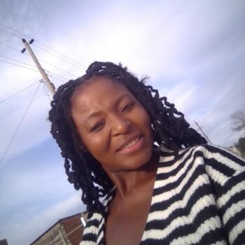 Babysitter in Port Elizabeth: Ntombizanele Meisy