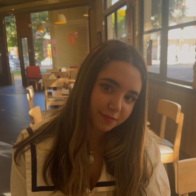 Babysitter in Montevideo: Victoria