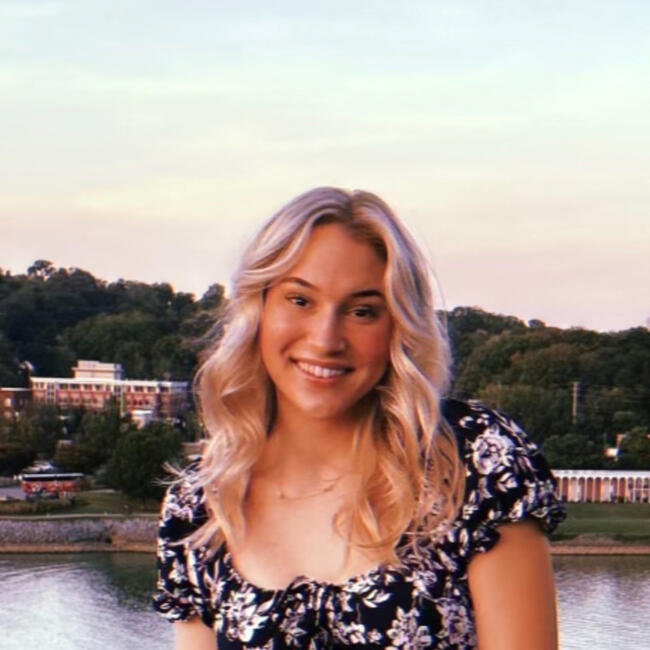 Baby-sitter in Smithsburg: Faith