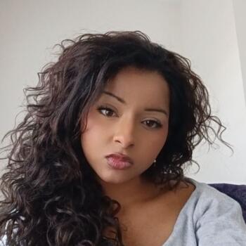 Baby-sitter in Milton: Jazmyn