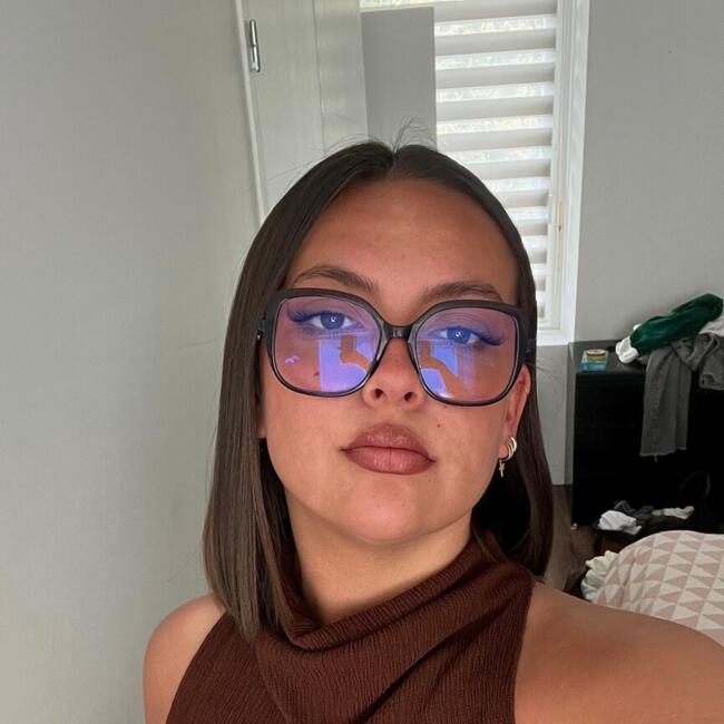 Babysitter in Noyal-Pontivy: Alexiane