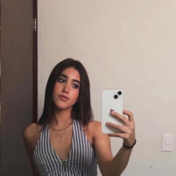 Babysitter San Bernardino Tlaxcalancingo: Camila