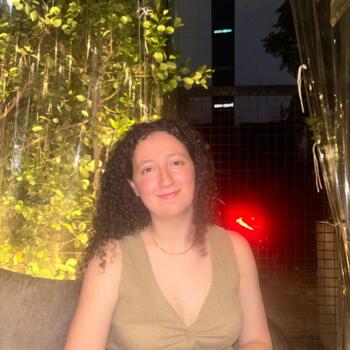 Babysitter in Nicosia: Christy