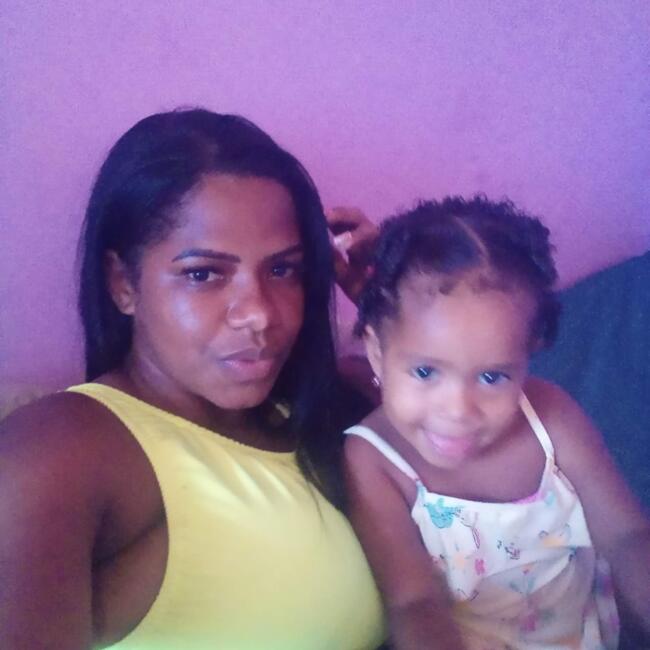 Babá em Salvador: Cristiane