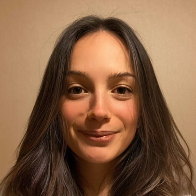 Babysitter in Grenoble: Lisa