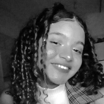 Babá em Aparecida de Goiânia: Jhennifer