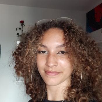 Baby-sitter in Hyères: Shanon